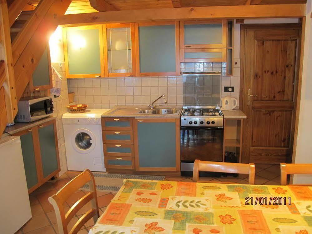 Hotel Castor Champoluc Bagian luar foto